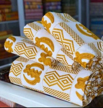Royal Kente - hand woven Ashanti Bonwire Kente
