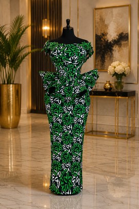 Style élégant en Ankara africain, tenue pour femme en Ankara, inspiration Ankara pour femmes