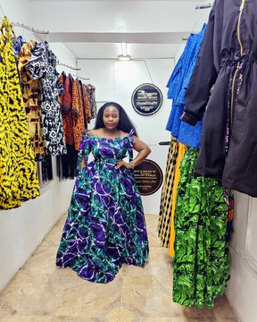 Off-Shoulder Maxi dress