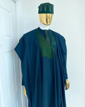 Une broderie Jakan vert émeraude Agbada, caftan et Sokoto