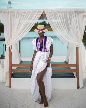 Raffia hat