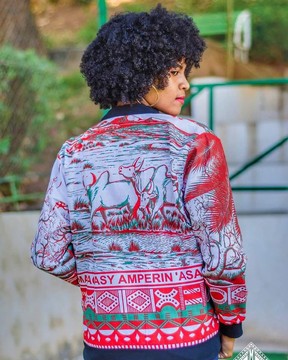 Bombers/Veste femme "collection LAMBAOINE"/ Madagascar