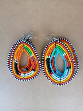 Boucles d'oreilles africaines / boucles d'oreilles maasaï / bijoux femmes / boucles d'oreilles faites à la main
