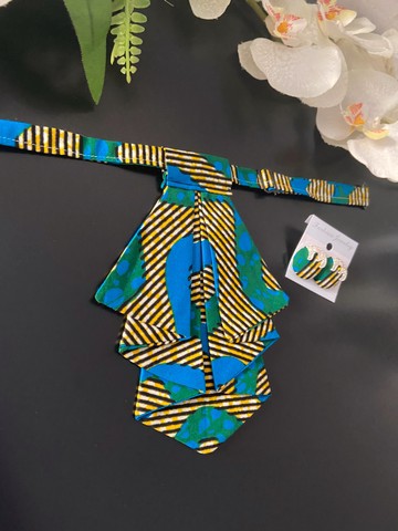 Beautiful set crawax and earrings