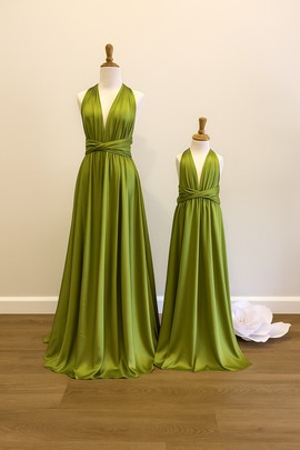 Robe satin olive convertible