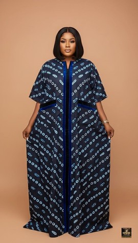 Kimono en adire bordé de velours de minuit