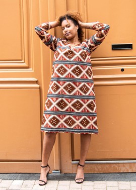 Beautiful wax dress with 3/4 sleeve