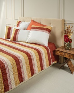 Parure Housse de couette Djéliya Rouge Ivoire 100% coton 60fils/cm2 ,240*220cm
