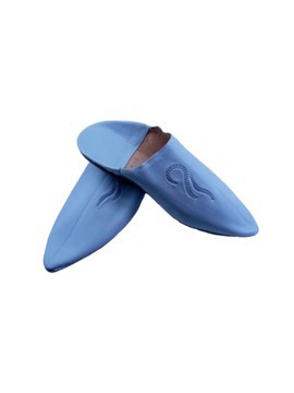 Genuine Leather Slippers for Women: Fashionable Elegance and Comfort