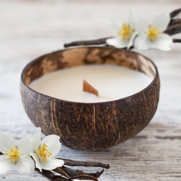 Mbanga Vanilla candle