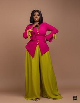 Ensemble deux pièces péplum festonné fuchsia et olive