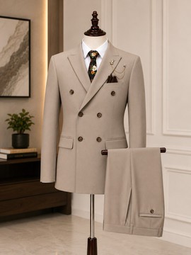 Ensemble de costume de cérémonie deux pièces pour homme : blazer beige croisé avec cravate à fleurs et pantalon