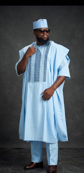 Ensemble Agbada de Luxe pour Homme avec Chapeau ✨
