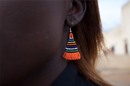 "THIATE Orange" earrings