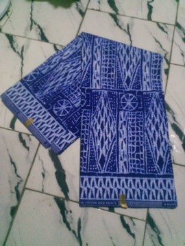 Tissu pagne Ndop Cameroun en coton léger 2 yards