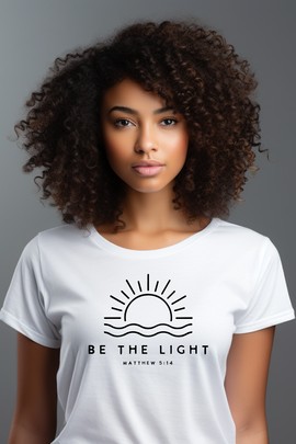 T-shirt - "Be the light"