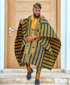 4 piece set of Aso oke African men's clothing/wedding suits/Dashiki/men's shirt.