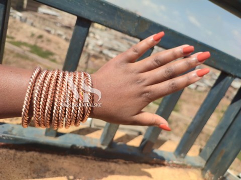 Bracelets en laiton africains, bracelets de manchette, bracelets de manchette en laiton