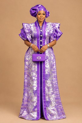 Robe boubou africaine de luxe pour femme en brocart violet et argenté avec gele assorti