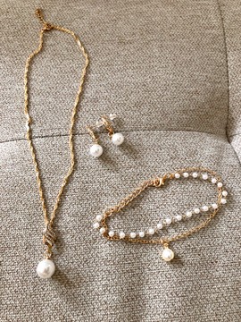 Lot de 3: collier boucles d'oreilles bracelet