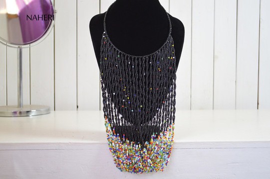Collier d'inspiration africaine | Tour de cou tribal noir tordu | Cadeau pour elle