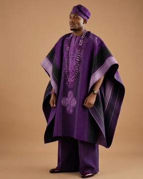 Ensemble Agbada à rayures violet royal pour homme africain
