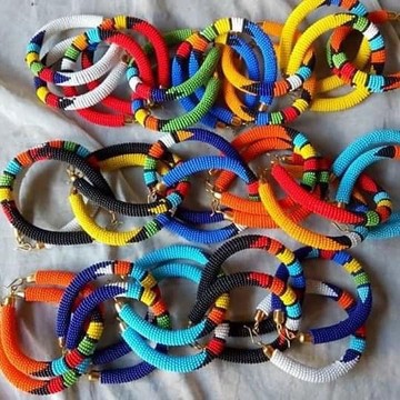 50 bracelets/Wholesale Bracelet/beaded  bracelets/Zulu beads/maasai beads/african jewelry