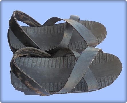 Sandales à pneus Masai taille US 11.0