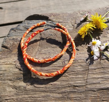 Orange fine wax creoles