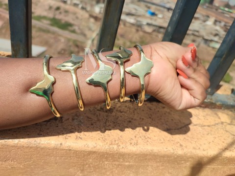 Bracelets en laiton africains, bracelets de manchette, bracelets de manchette en laiton