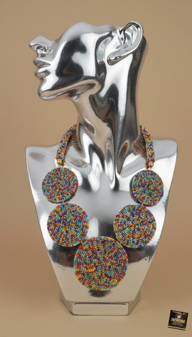 Collier remarquable à perles multicolores