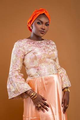 ASSY DRESS / BROCARD