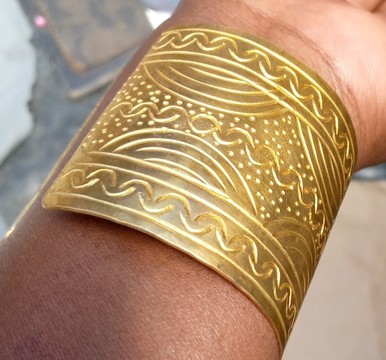 African women bracelet/ brass bangle