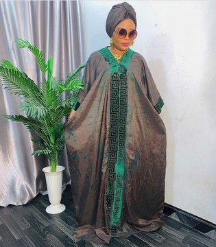 Rich Aunty Vibes Adire BuBu/Agbada/BouBou