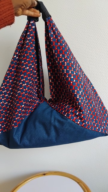 Origami bag in wax denim