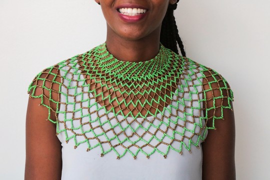 Collier châle perlé africain, collier Cape perlée zoulou, cadeau de Noël pour elle, cadeau de demoiselle d'honneur
