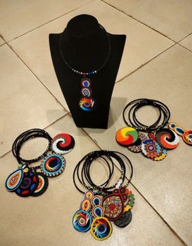 Wholesale set of 12 choker necklaces made from beads and leather, colorful necklaces