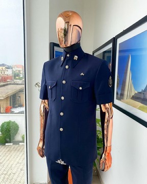 The reloaded midnight blue vintage “Havana” French safari suit