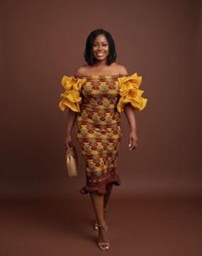 Off-Shoulder Tiered Ruffle Midi Dress Description