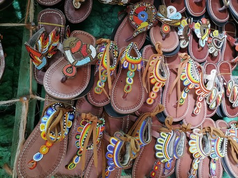 100 paires de sandales en gros, sandales en vrac, sandales africaines, sandales Maasai, sandales pour femmes