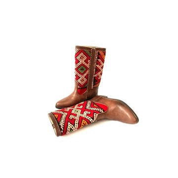 Botte en cuir véritable et kilim fait main haut de gamme.