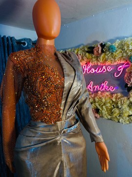 Robe de bal de luxe, robe orange perlée, robe de soirée