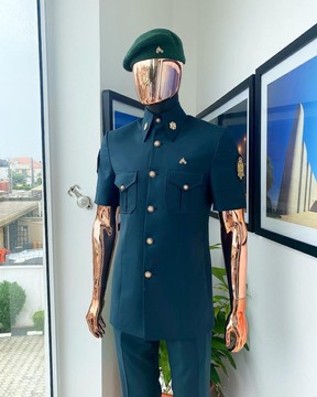 The “coup d'é·tat” Sacramento green vintage “Havana” French safari suit