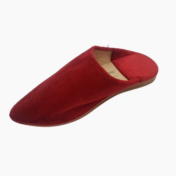 Handcrafted feminine fashion slipper