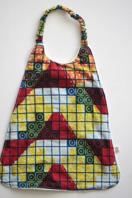 Serviette /bavoir maternelle