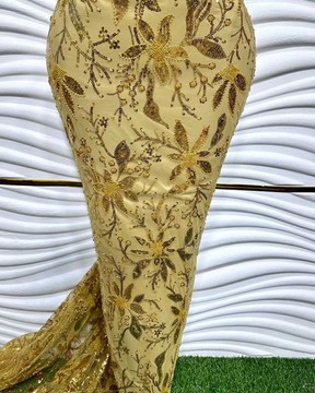 dentelle   (5 yards )