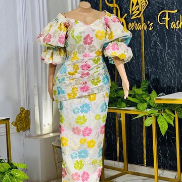 Robe de brocart, robe de femmes d'impression africaine, longue robe florale, robe de femmes d'ankara