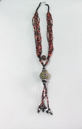 Women's pearl and terracotta necklace