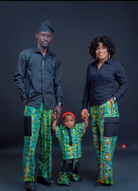Vêtements africains pour couples.