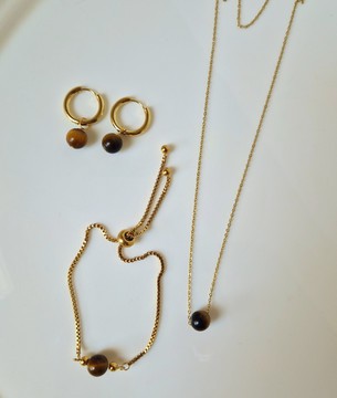 Parures œil de tigre 🤎: collier, bracelet et boucles d'oreilles/ pierre naturelle/ Madagascar